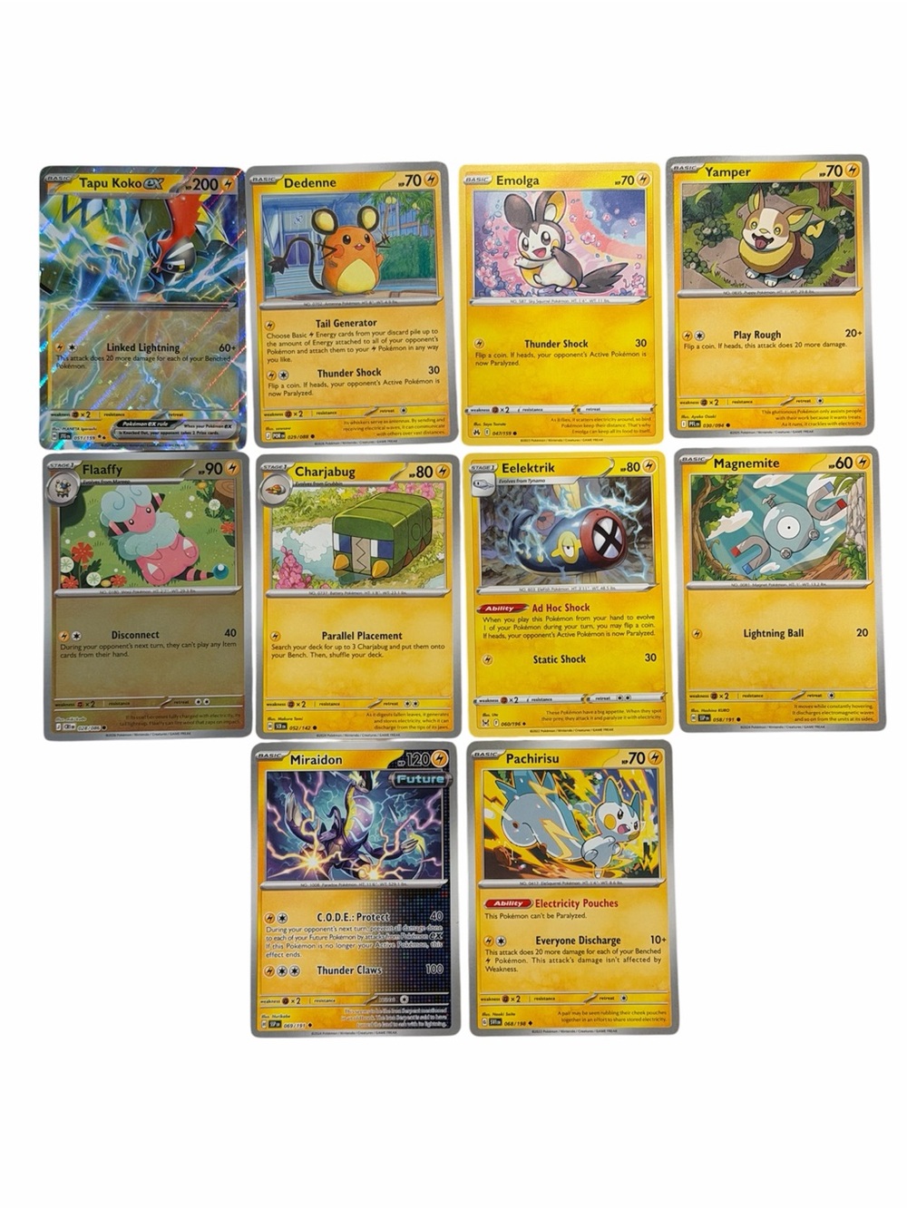 Lot of 10 electric Pokemon trading cards - Bundle and Save
